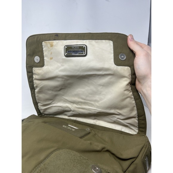 TUMI T-Tech Crossbody Messenger Large Laptop Carry Bag Olive Green - Picture 7 of 12
